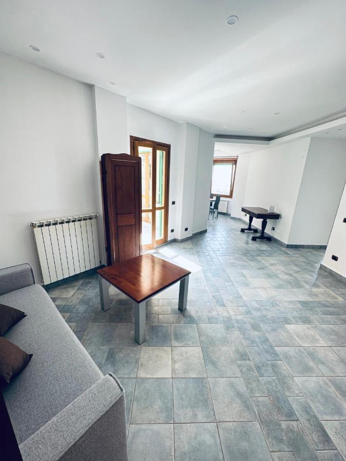 Newhouse Victoria - Sea View Apartment Nettuno Buitenkant foto